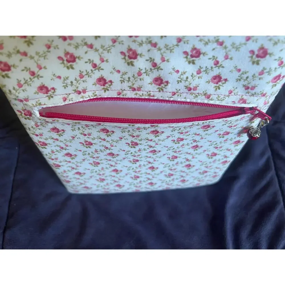 NWOT Book Sleeve & eReader Zip Pouch, Front Zipper Pocket